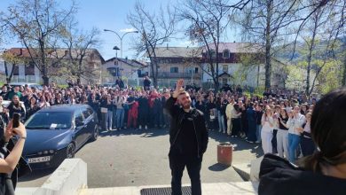 Profesor Anel Hajirić nakon emotivnog ispraćaja: Učio sam ih da budu ljudi