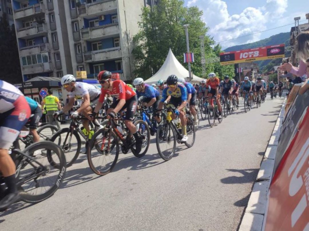 Zbog biciklističke trke obustave saobraćaja na više putnih pravaca u Srpskoj