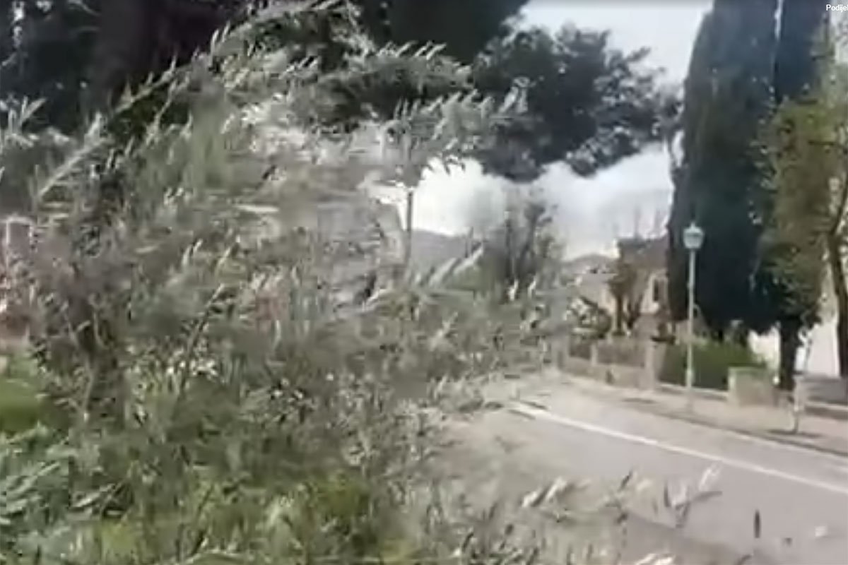 Jaka bura u Trebinju, na snazi narandžasti meteoalarm