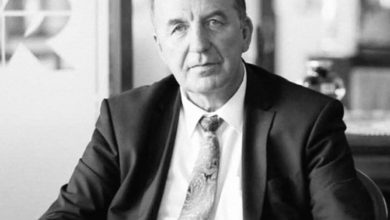 Preminuo Mićo Ćetković