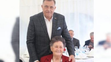 U Mrčevcima sahrana Mire Dodik, majke Milorada Dodika