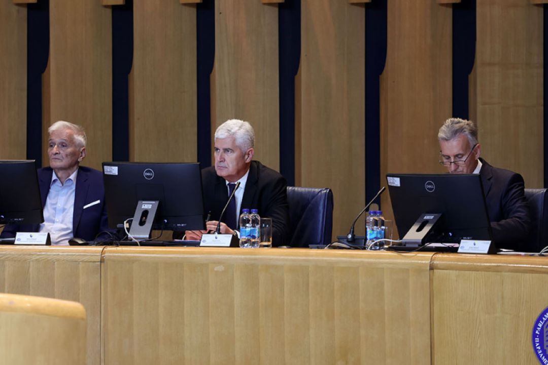 Zakazana sjednica Doma naroda i već najavljena blokada