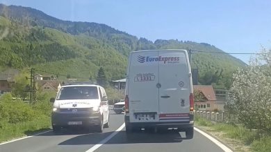 Žena poginula, a muškarac teško povrijeđen u sudaru automobila i motocikla kod Jajca