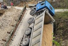 Urušio se most kod Ključa: Kamion propao, saobraćaj obustavljen