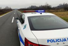 Djeca oštetila spomenik borcima Armije RBiH