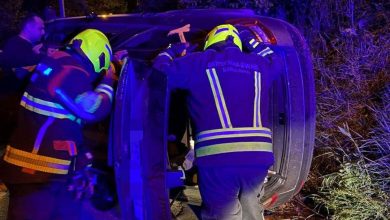 Udes u Banjaluci, vatrogasci izvlačili vozača iz škode