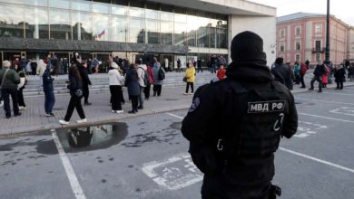 U sudaru kod Sankt Peterburga poginula najmanje jedna osoba, a povrijeđeno 20 ljudi