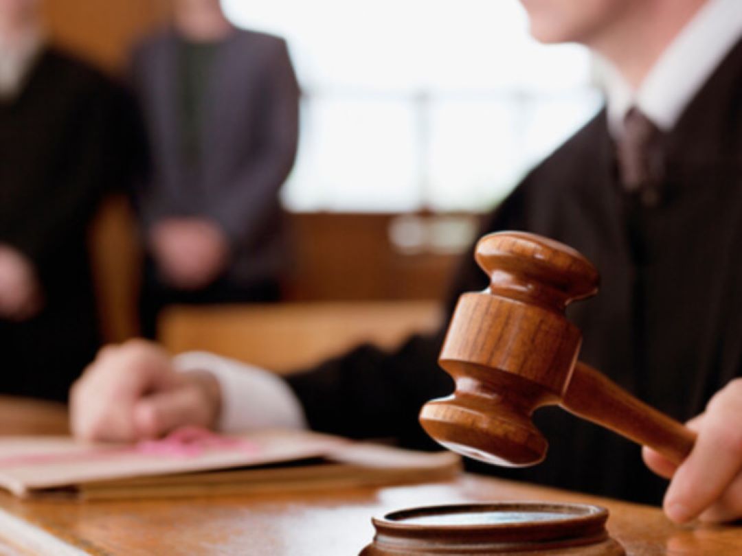 Mrkonjićanima novčane kazne jer su ponižavali i tukli radnika Hitne pomoći