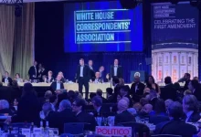 Pucnjava na svečanoj večeri, Tramp hitno evakuisan