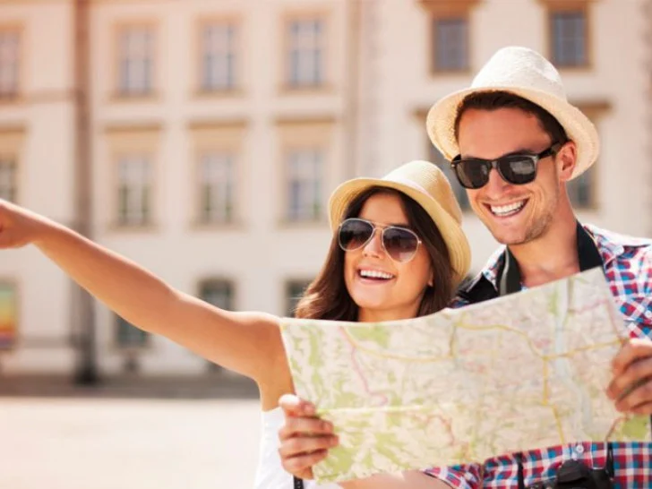 Puhovac: Turistički vaučeri i za građane Srbije, Hrvatske i FBiH