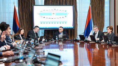 Povećane plate i Savi Miniću, ministrima i direktorima: Evo za koliko