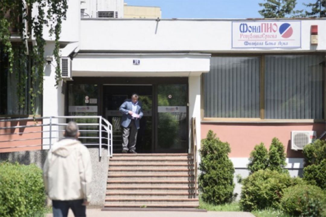Fond PIO bolesne tjera na „vječito liječenje“ da im ne bi dao penziju