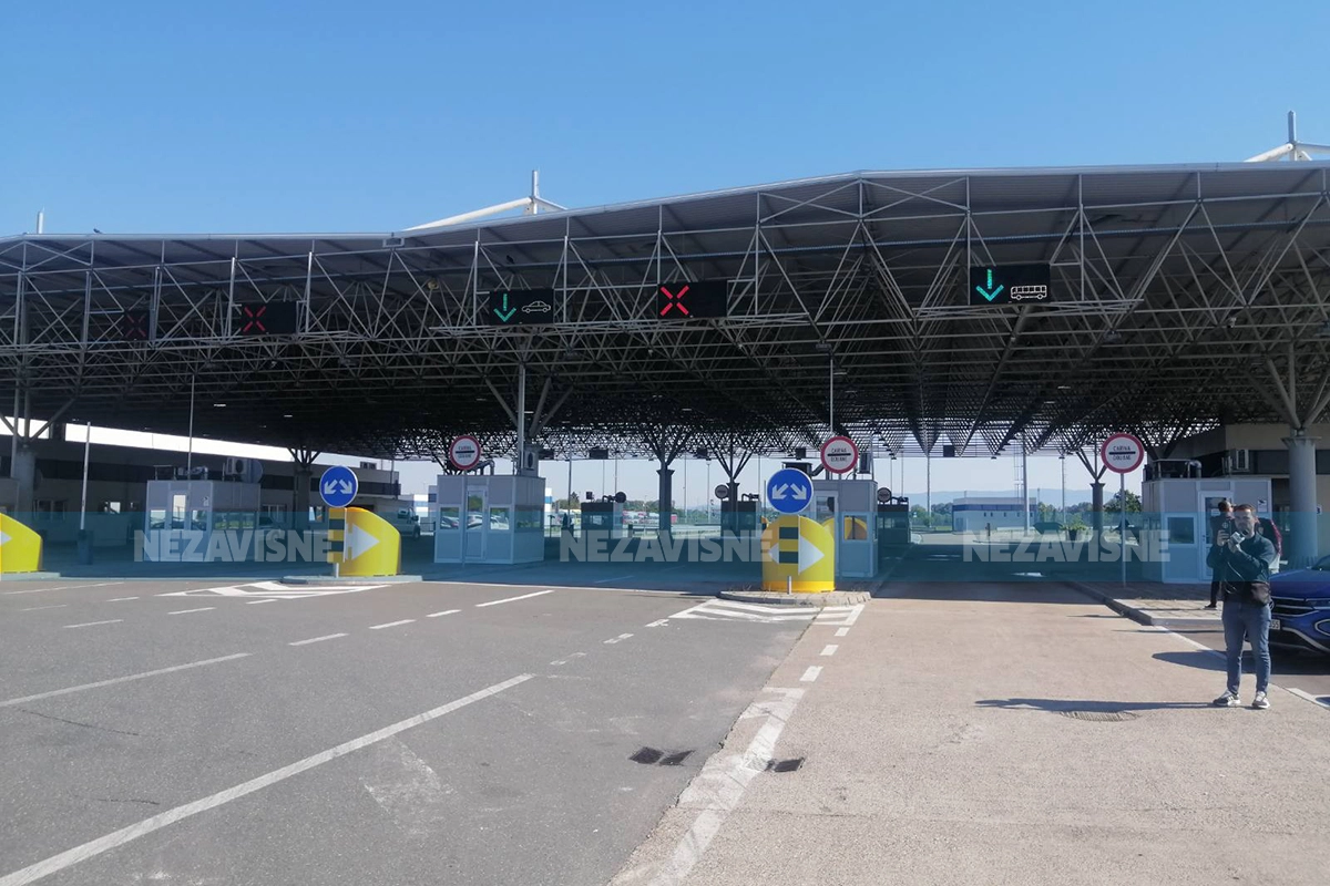 Nesvakidašnja scena u Gradišci, konačno bez gužve na granici