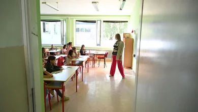 Prosvjetni radnici u RS digli glas: Pokrenuli inicijativu za bolju zaštitu