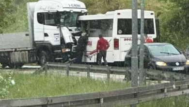 U Mrkonjić Gradu poginuo vozač autobusa, deset povrijeđenih