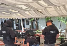 Policajac i vatrogasac u kolu šverca oružja