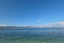 Pomorska nesreća između Brača i Šolte: Sudarili se katamaran i jedrilica, ima povrijeđenih
