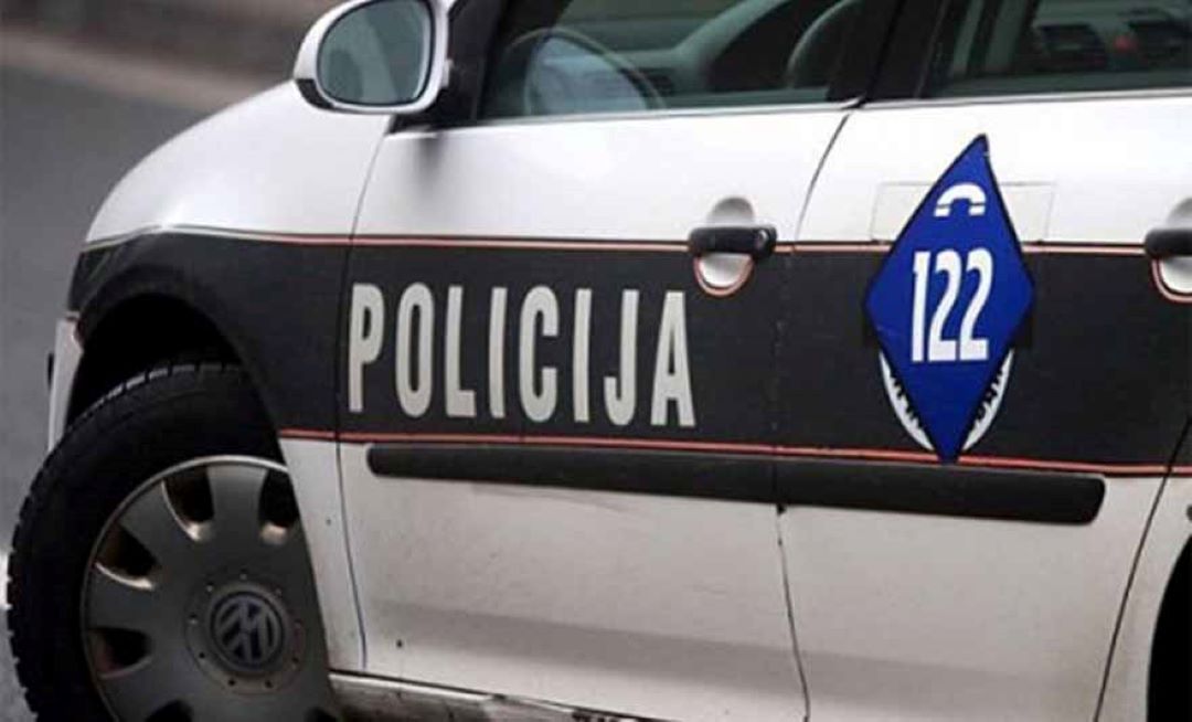 U saobraćajnoj nezgodi povrijeđena tri lica