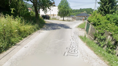 Mještani Debeljaka sami kupili asfalt i zakrpili rupe