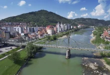 Drina nosila ženu 800 metara, policajci je spasili od utapanja