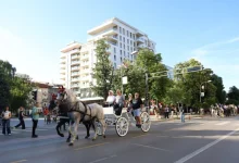 Defile kočija u Banjaluci