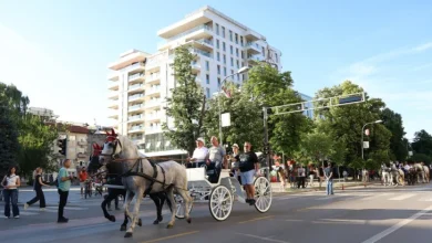Defile kočija u Banjaluci