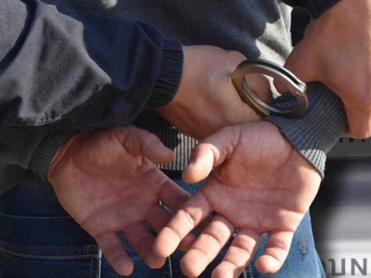 Uhapšen policajac zbog odavanja informacija klanovima