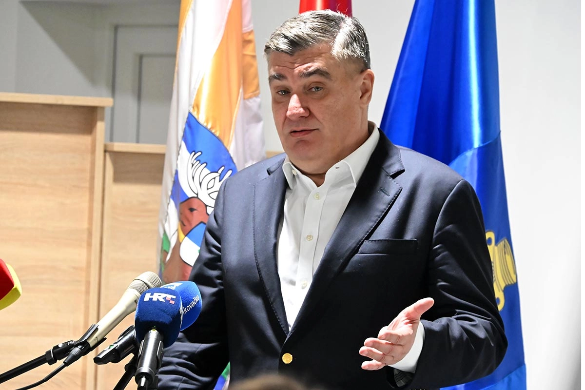 Milanović oduzeo sva državna odlikovanja Branimiru Glavašu