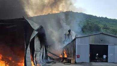 Izgorio objekat preduzeća "Miki kompani”: Devet osoba zatražilo pomoć ljekara