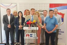 Stanivuković nakon sastanka: Na Trgu Krajine od ponedjeljka brojčanik o zaduženjima