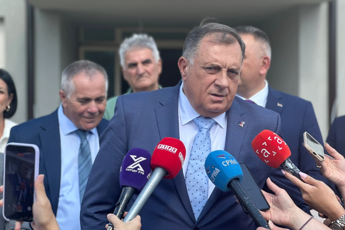 Dodik: Niko ne smije da pobijedi policiju, ali policija ne smije da bije nedužne