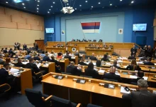 Narodna skupština RS danas zabranjuje zlatne ljiljane?