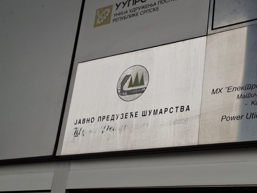 „Šume“ ponovo krše vlastiti statut: Inženjera na čelu ŠG zamijenio pravnik